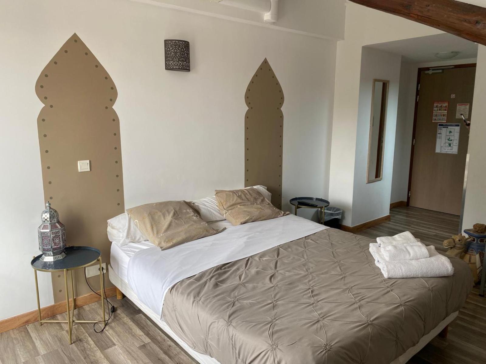 Auberge les Galets Peyruis Eksteriør bilde